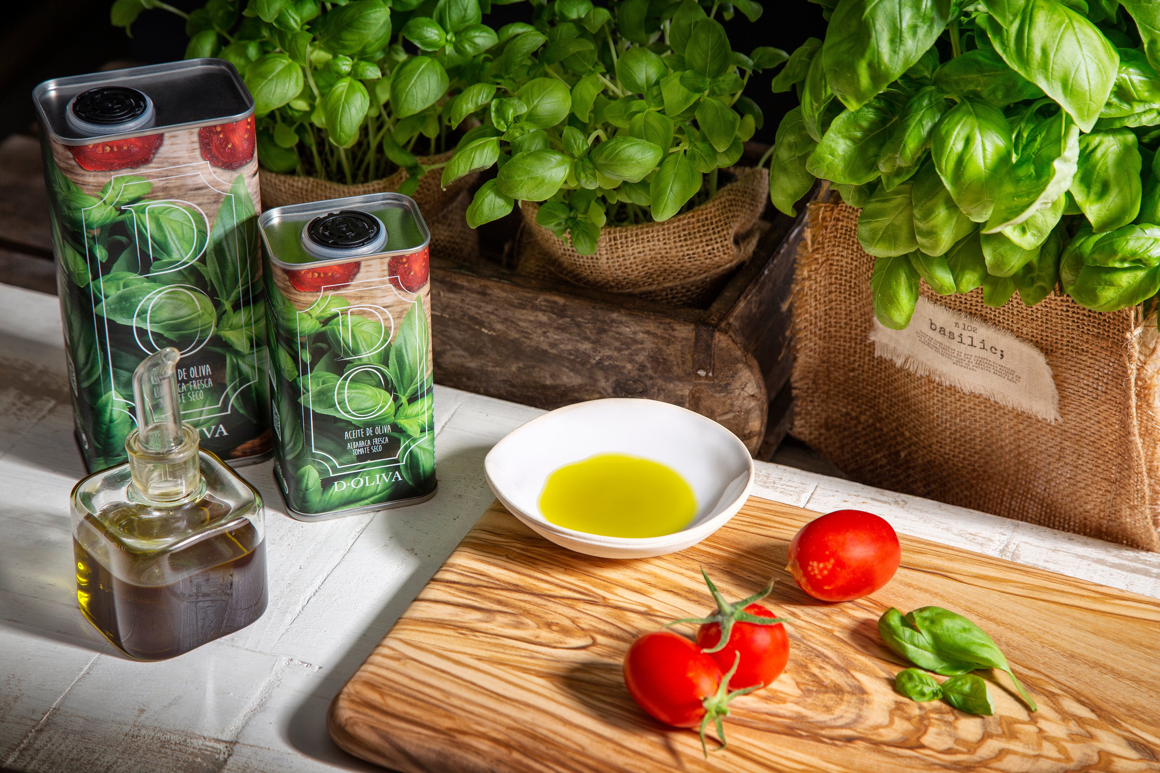 Bouteilles d'huile d'olive vierge extra Doliva